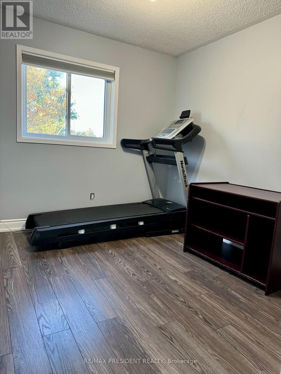 Single Family House for Sale in  NECTARINE CRESCENT Brampton (Westgate) 