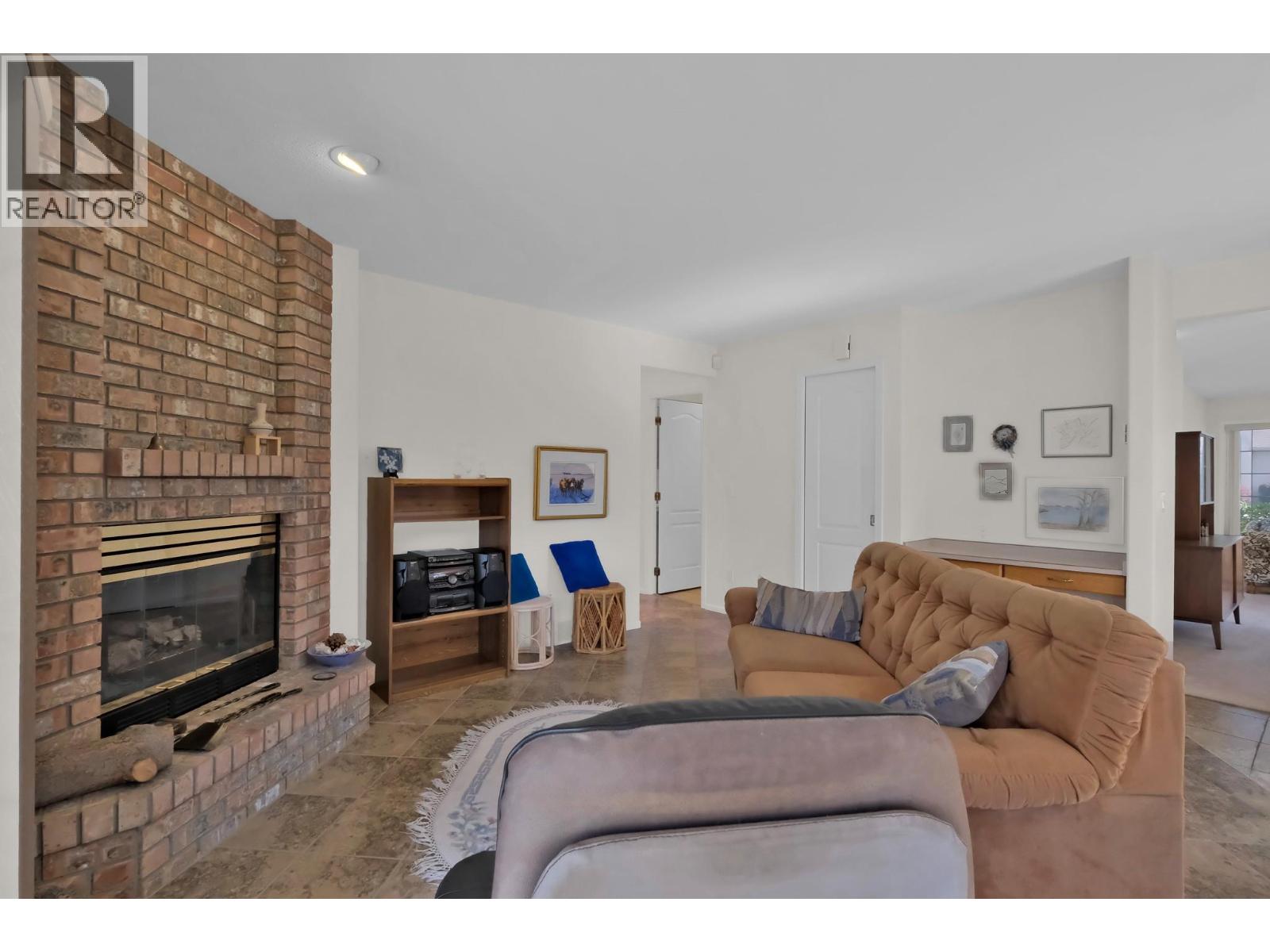 30 3333 SOUTH MAIN Street, Penticton
