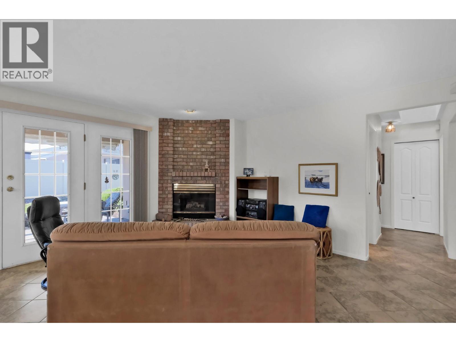 30 3333 SOUTH MAIN Street, Penticton