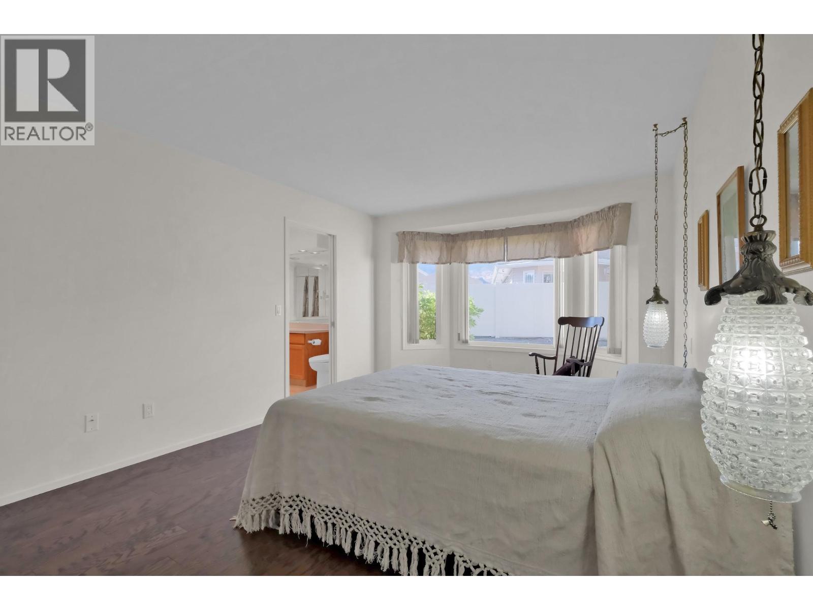 30 3333 SOUTH MAIN Street, Penticton