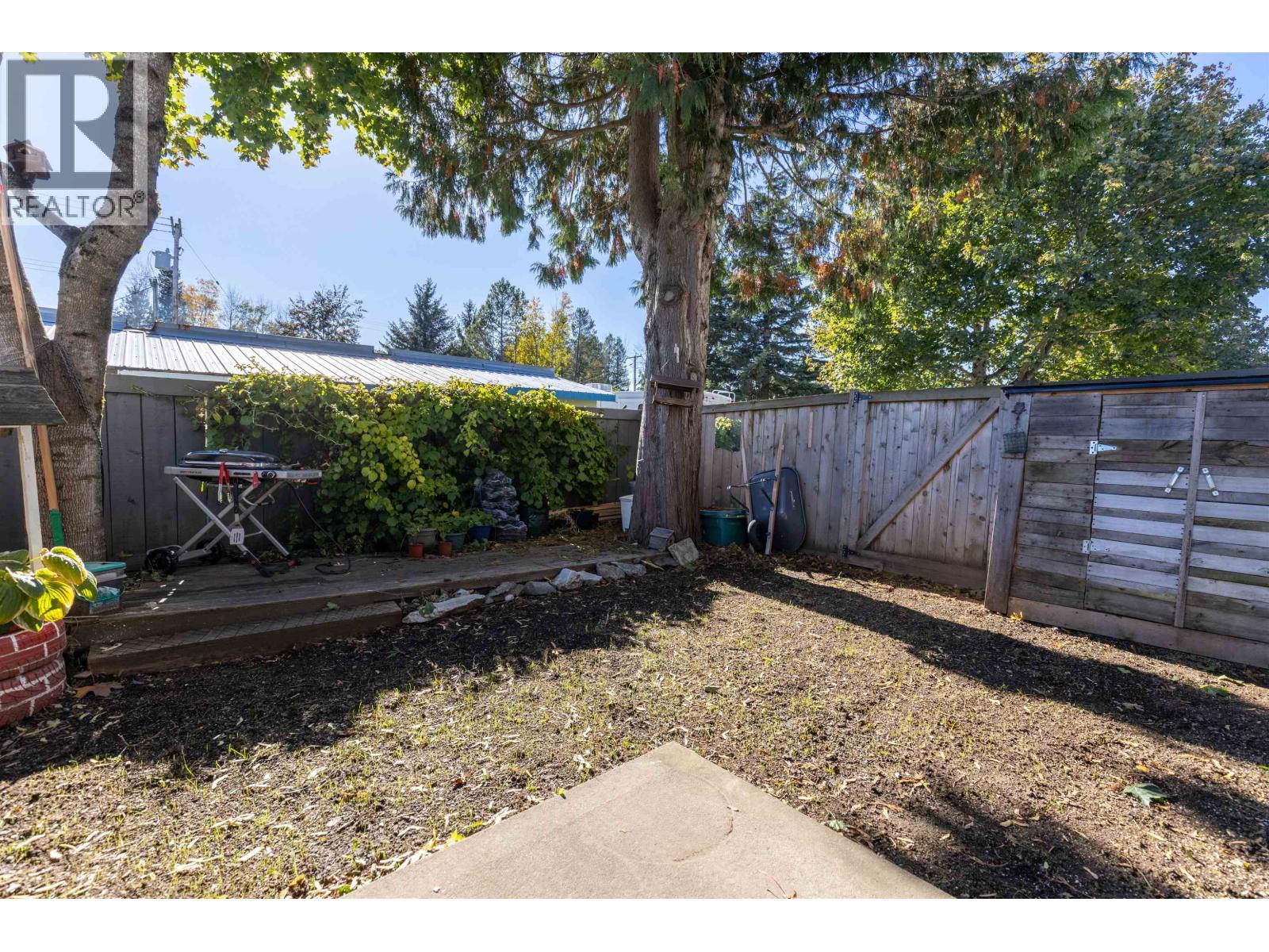 #5-2705 KALUM Street, Terrace