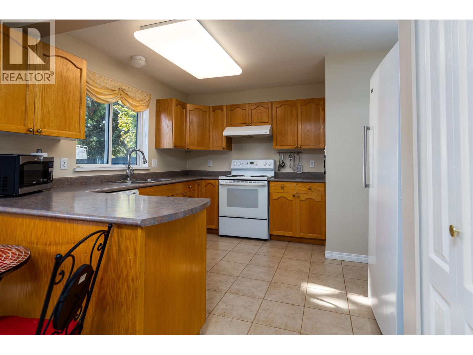 #5-2705 KALUM Street, Terrace