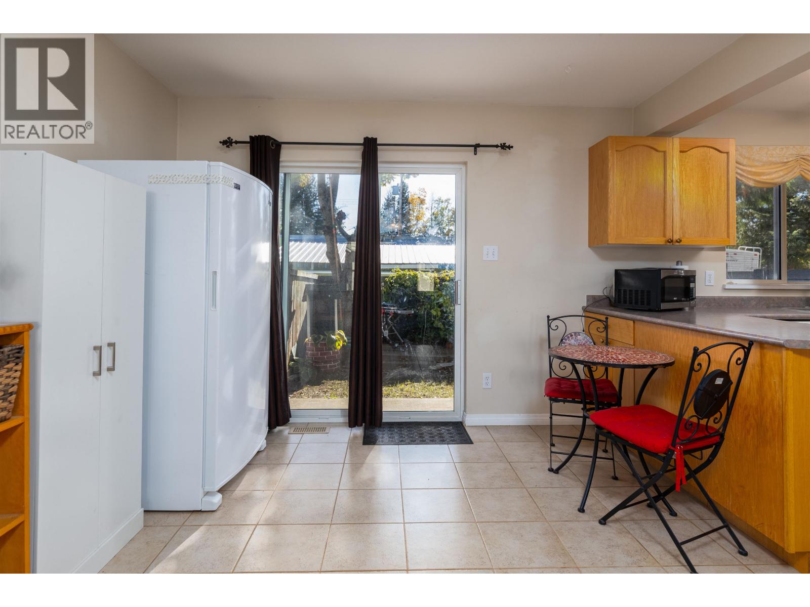 #5-2705 KALUM Street, Terrace