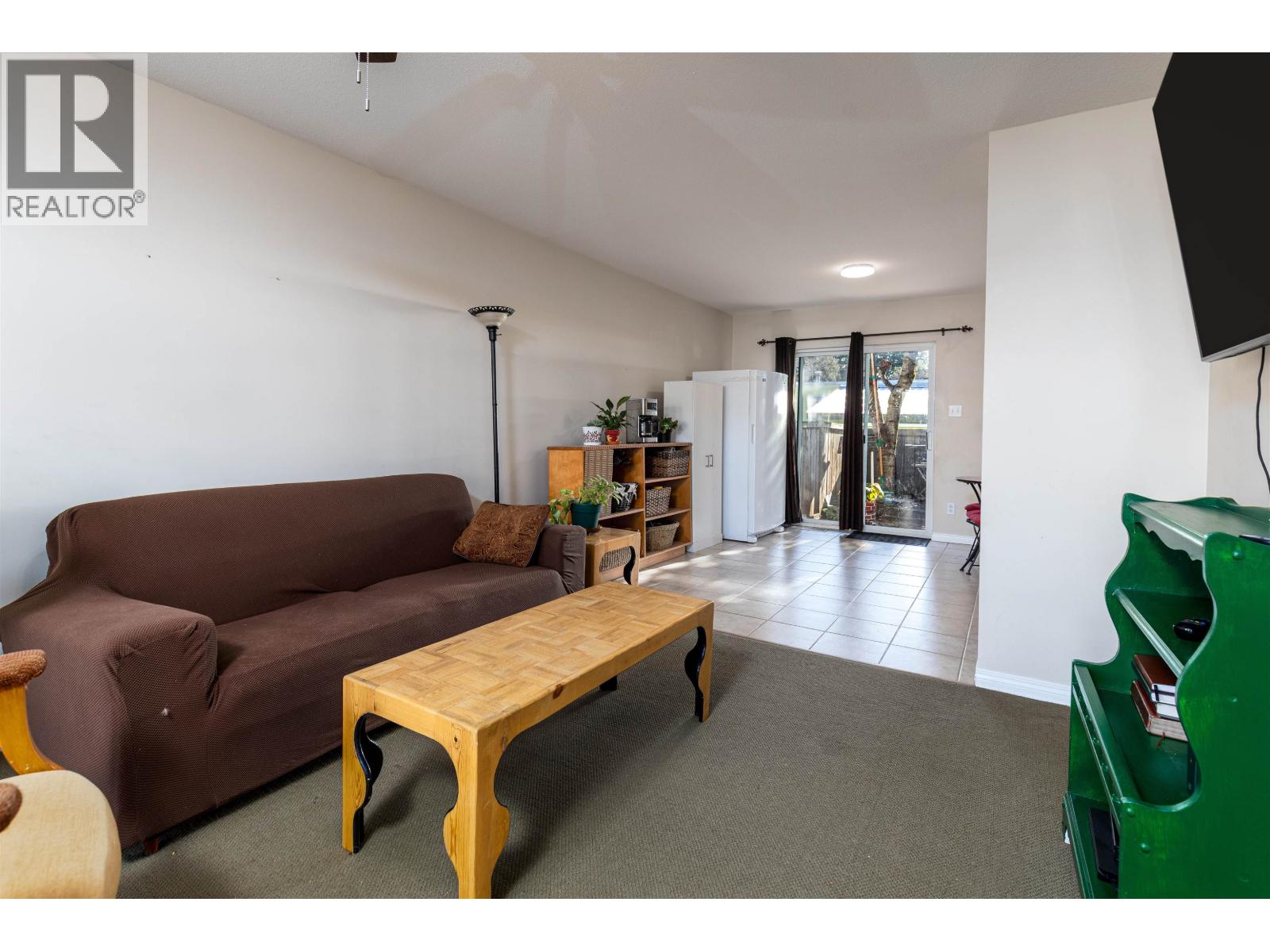 #5-2705 KALUM Street, Terrace