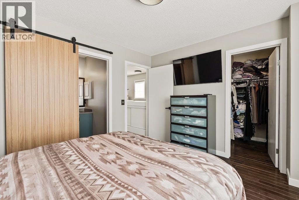 Single Family House for Sale in  Elgin Gardens SE McKenzie Towne Calgary 