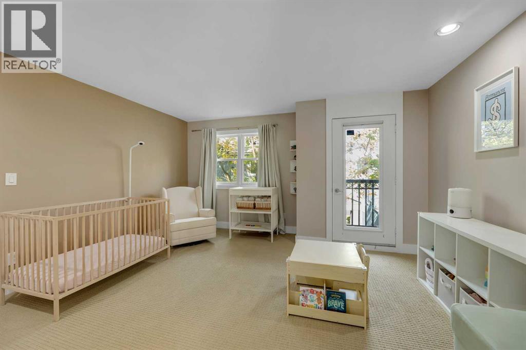 Single Family House for Sale in    Avenue SW Sunalta Calgary 