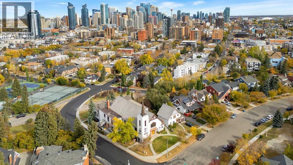 Single Family House for Sale in    Avenue SW Sunalta Calgary 