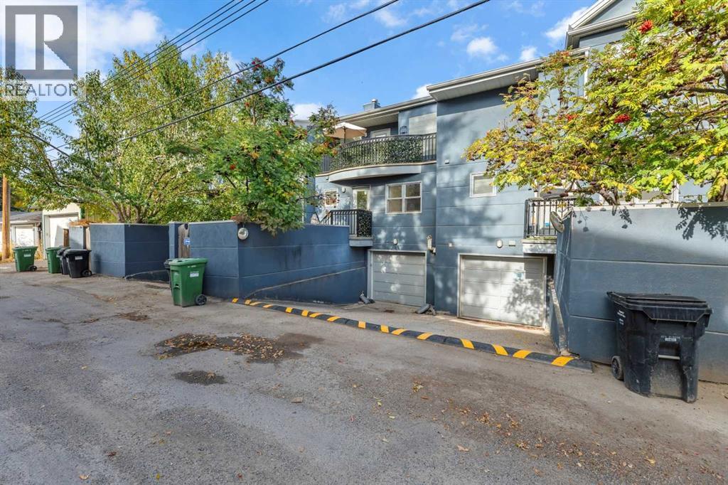 Single Family House for Sale in    Avenue SW Sunalta Calgary 