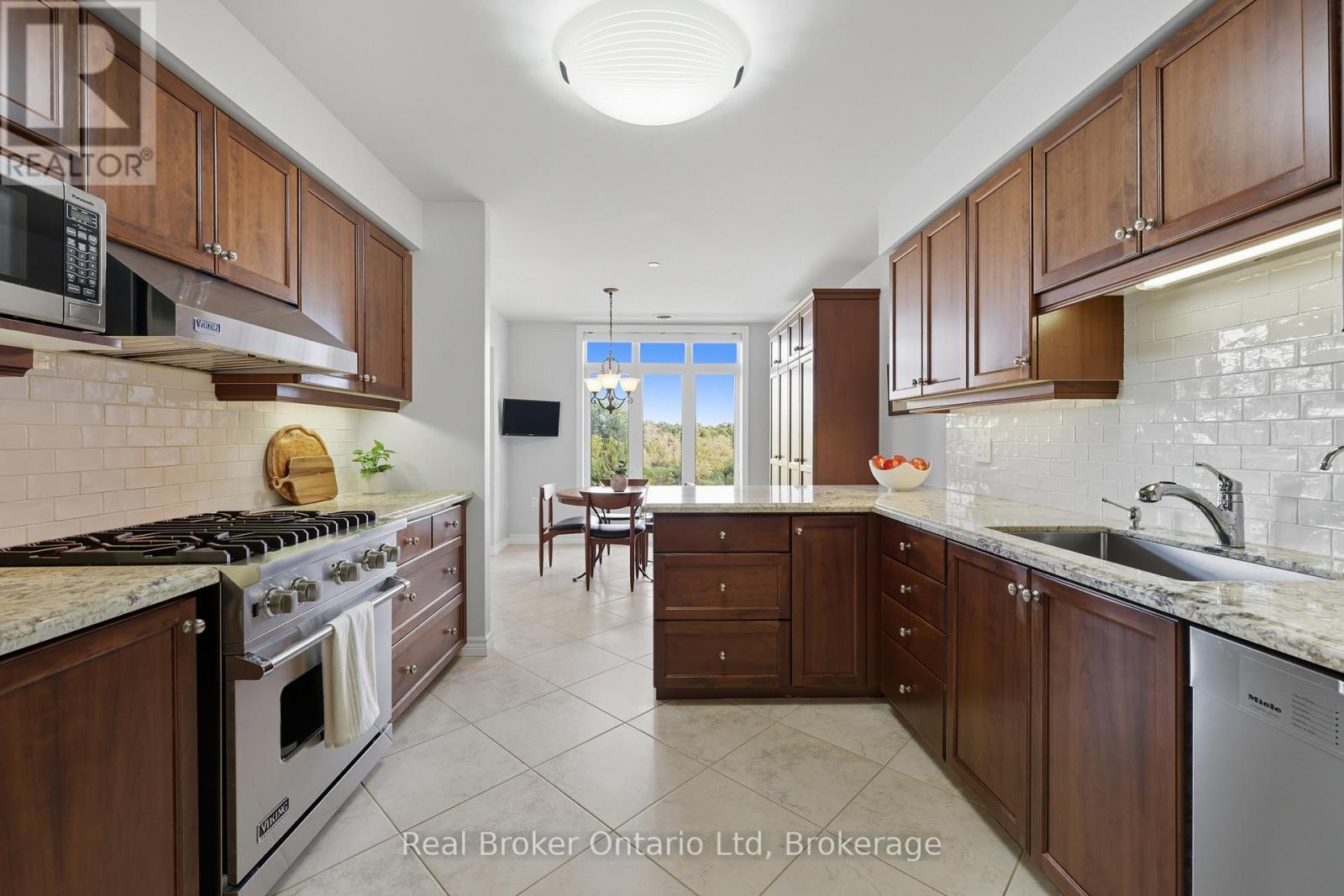 D307 – 71 BAYBERRY DRIVE