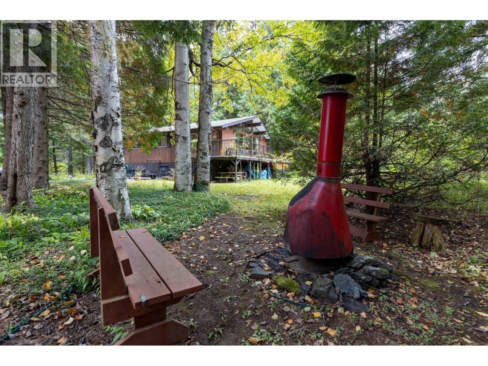 2029 CHURCHILL Drive, Terrace