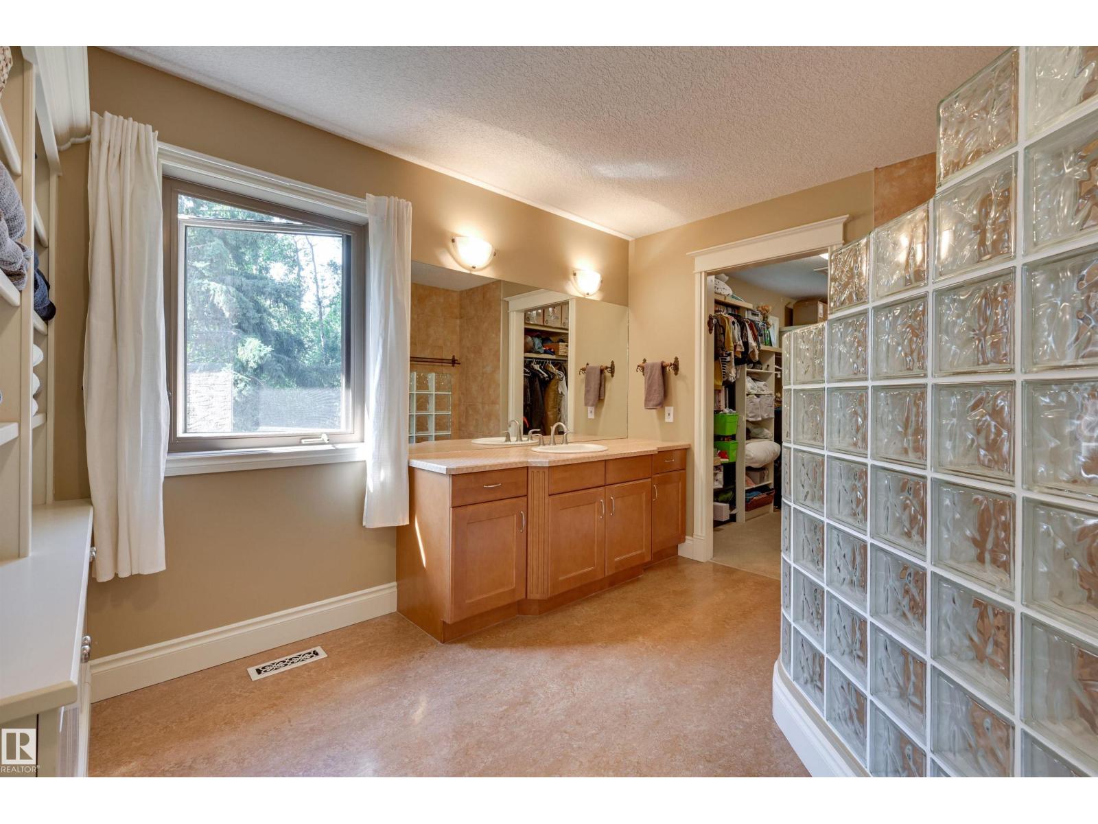 #11 27107 TWP ROAD 510 NE, Rural Parkland County