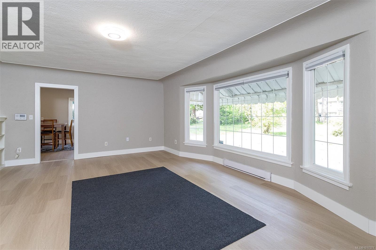 3056 Gibbins Rd - 16