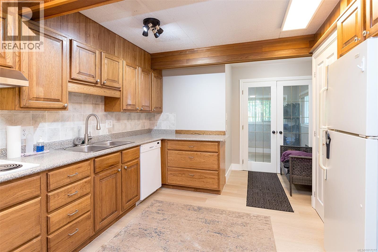 3056 Gibbins Rd, Duncan