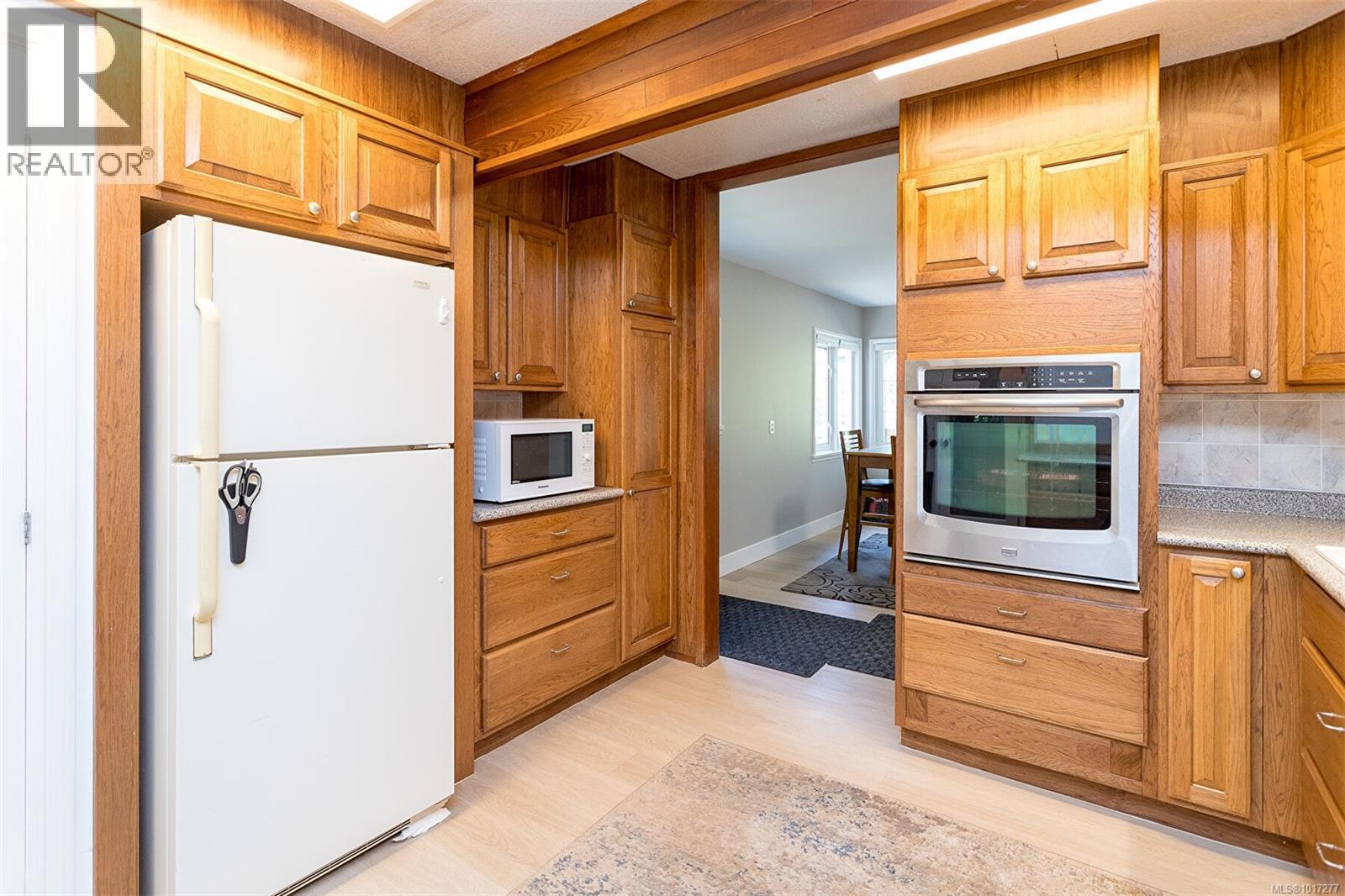 3056 Gibbins Rd, Duncan