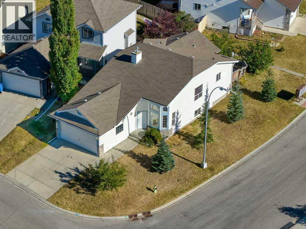 Single Family House Bi-level for Sale in  Arbour Stone Rise NW Arbour Lake Calgary 