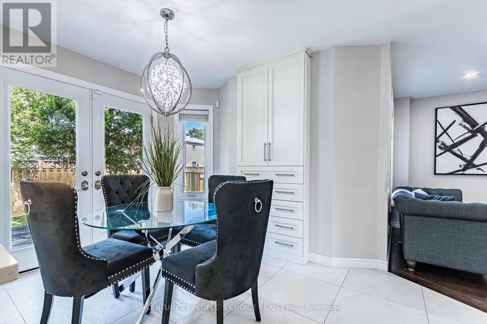 Single Family House for Sale in  CUNDLES ROAD W Barrie (Northwest) 