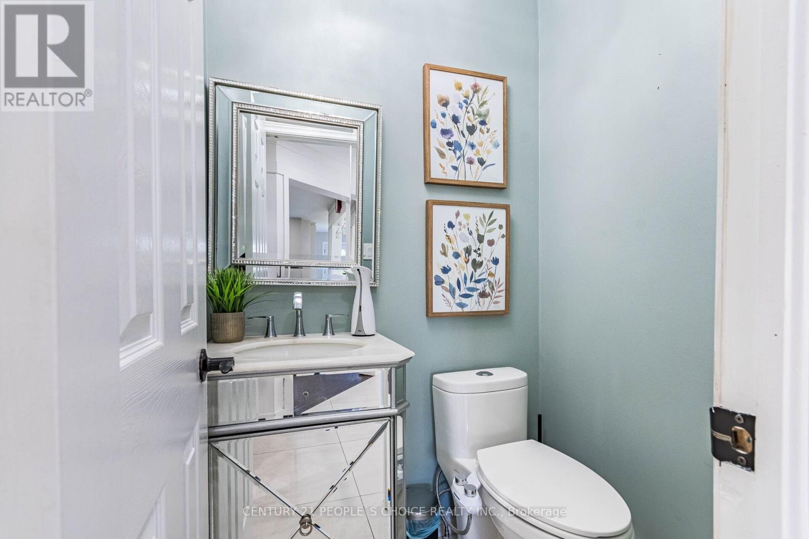 Single Family House for Sale in  CUNDLES ROAD W Barrie (Northwest) 