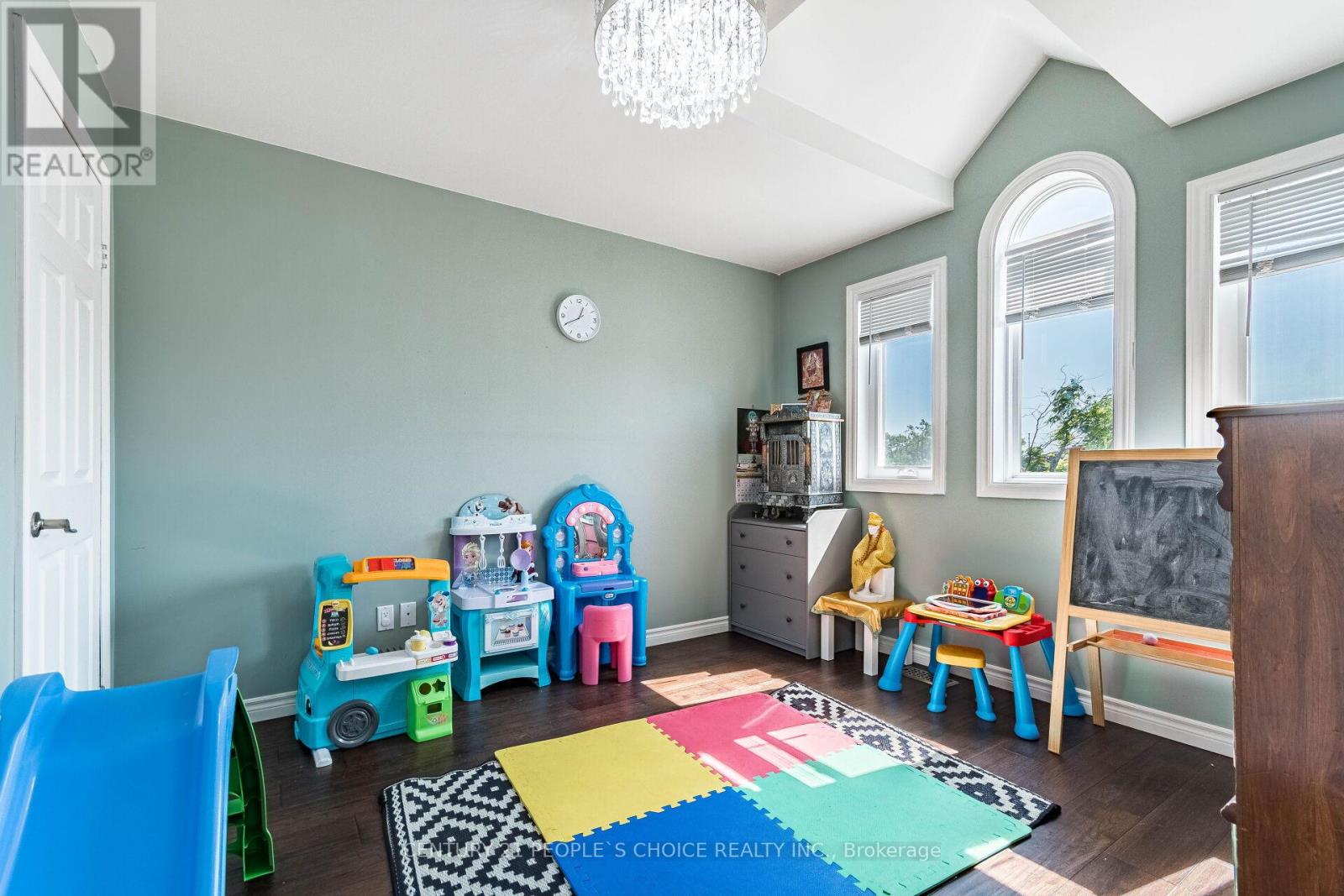 Single Family House for Sale in  CUNDLES ROAD W Barrie (Northwest) 