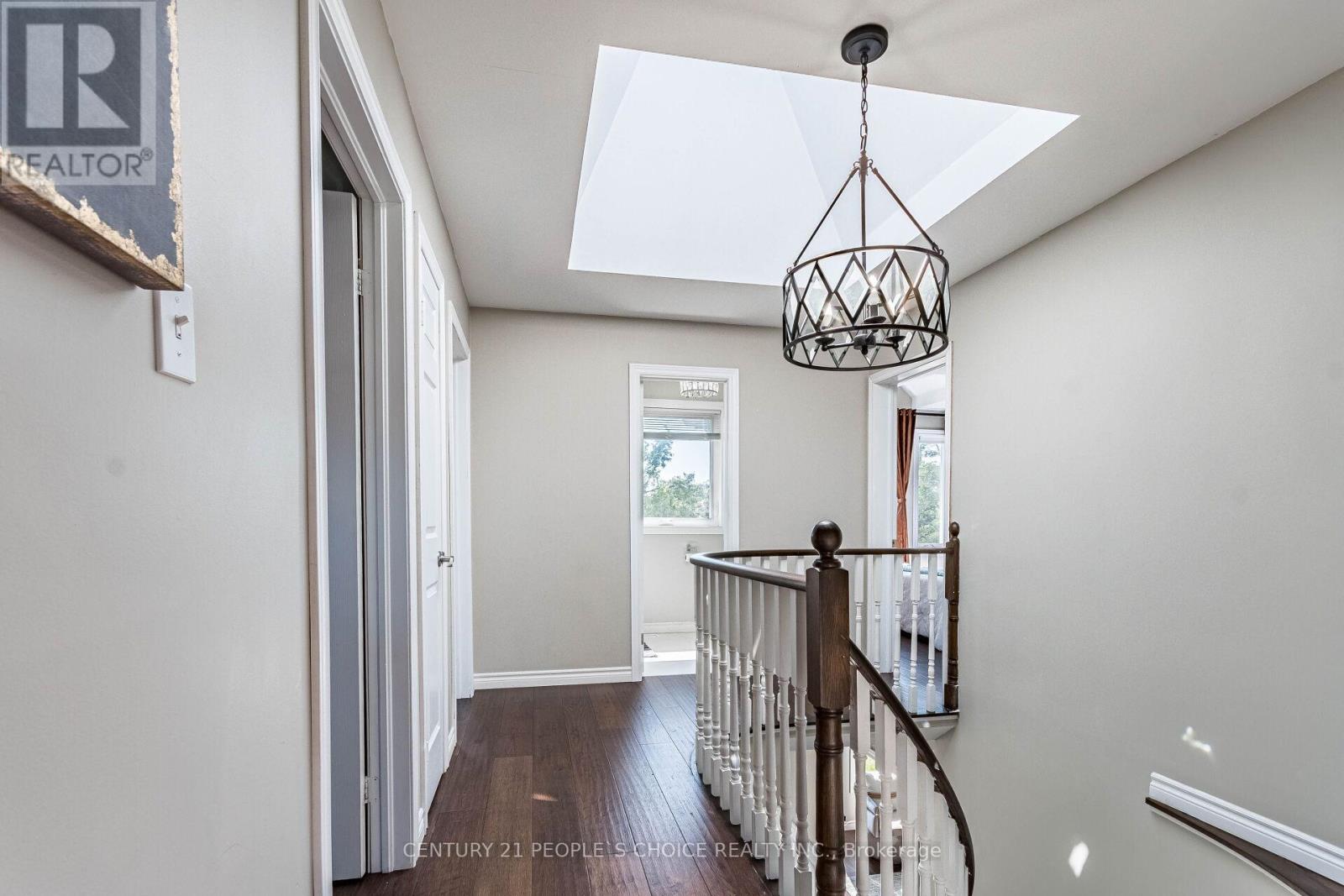 Single Family House for Sale in  CUNDLES ROAD W Barrie (Northwest) 