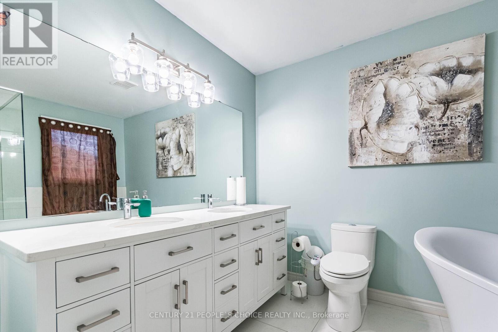 Single Family House for Sale in  CUNDLES ROAD W Barrie (Northwest) 