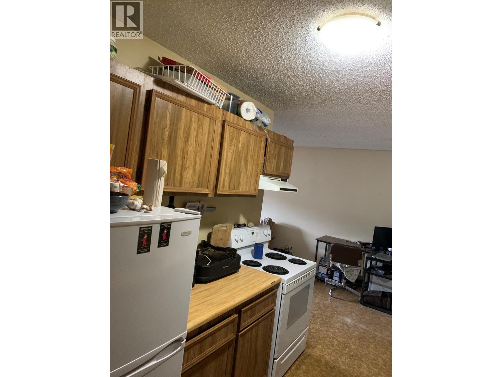 279 Alder Drive Unit# 311, Logan Lake