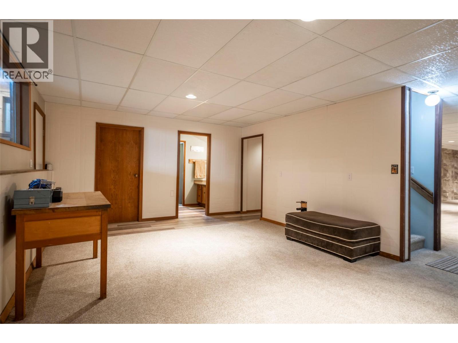 4250 Frederick Road, Armstrong