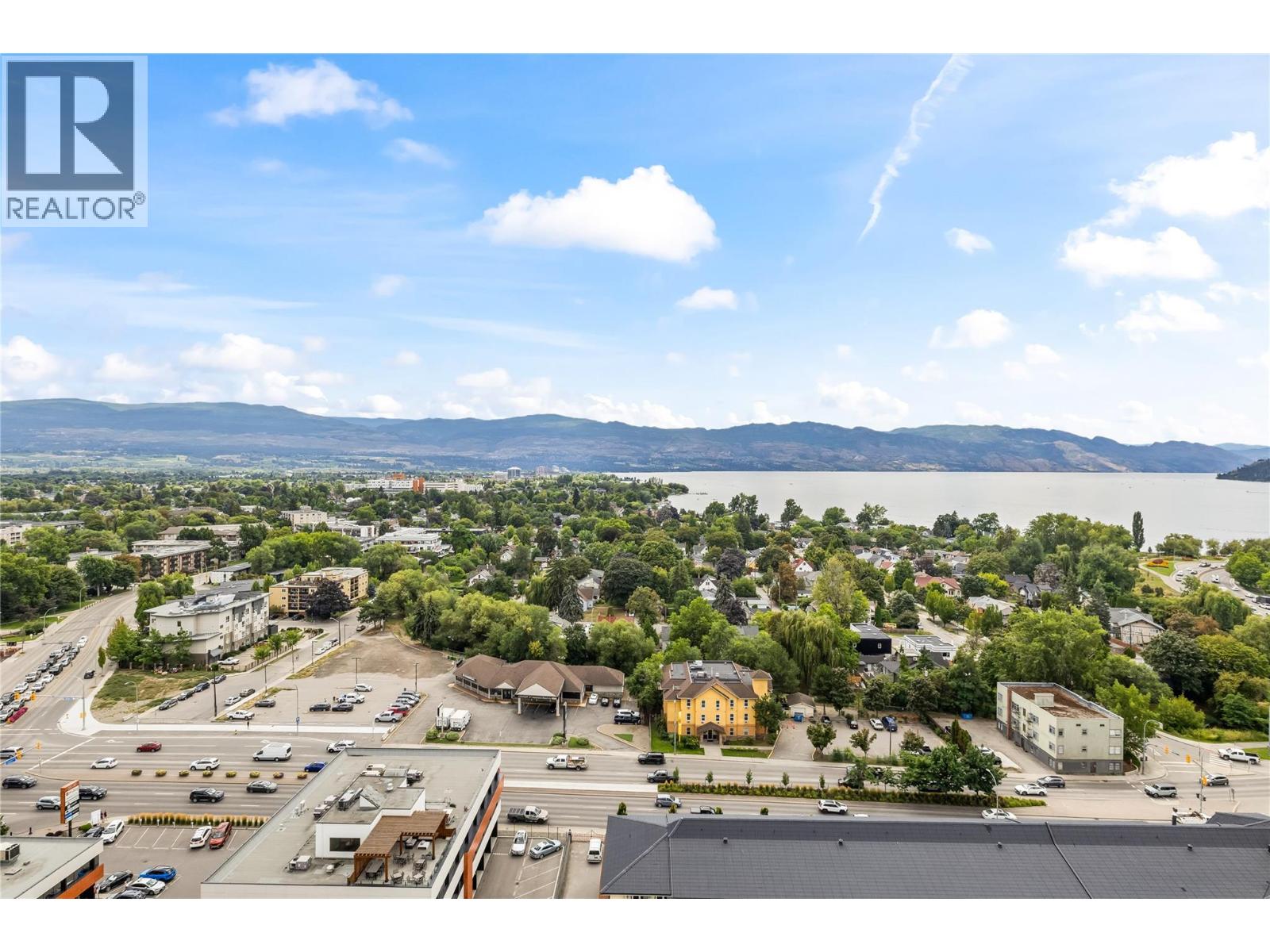 1704 238 Leon Avenue, Kelowna
