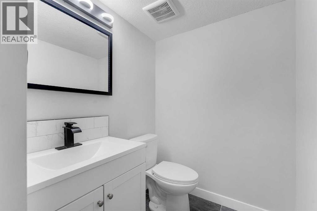Single Family House for Sale in    Street NE Pineridge Calgary 