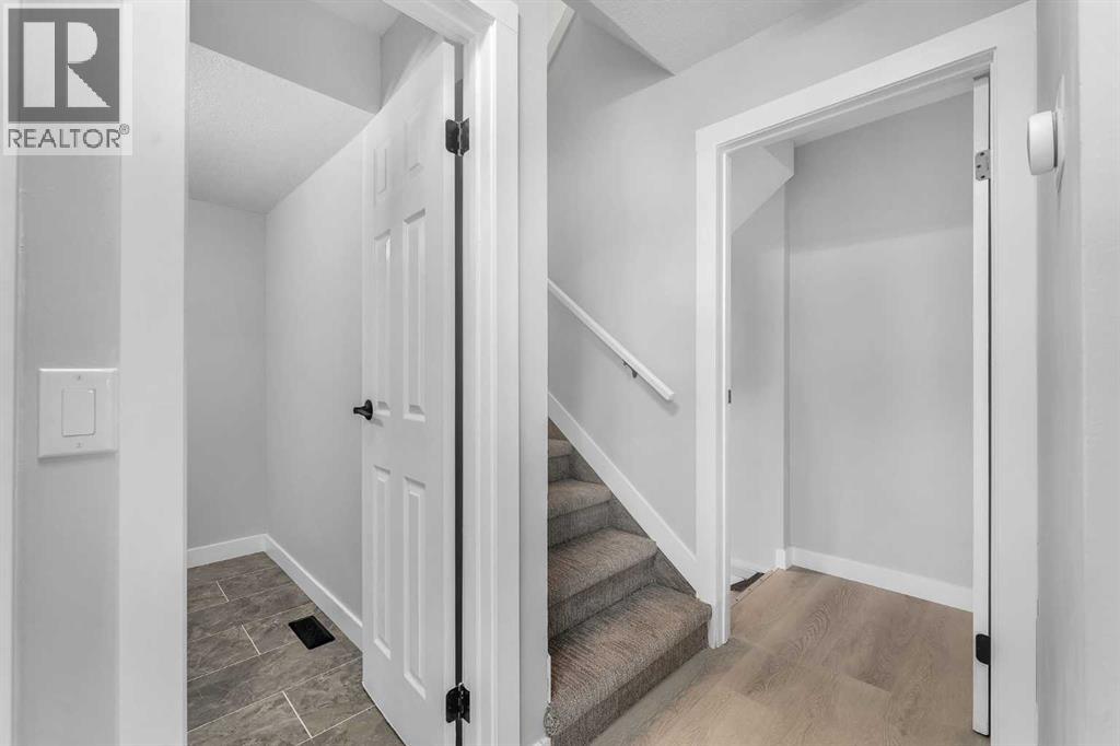 Single Family House for Sale in    Street NE Pineridge Calgary 