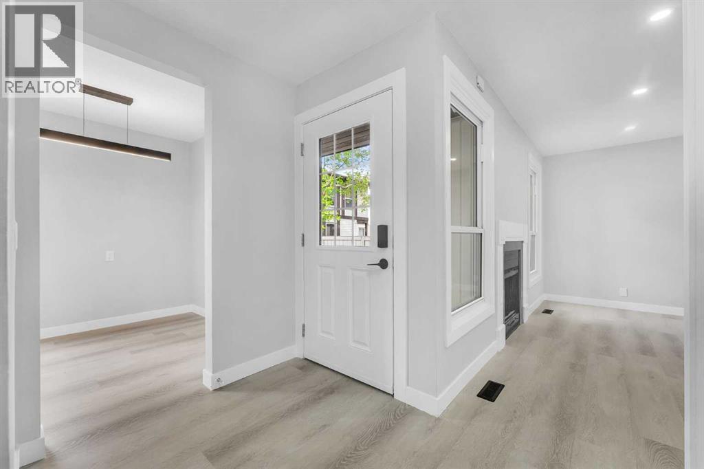 Single Family House for Sale in    Street NE Pineridge Calgary 