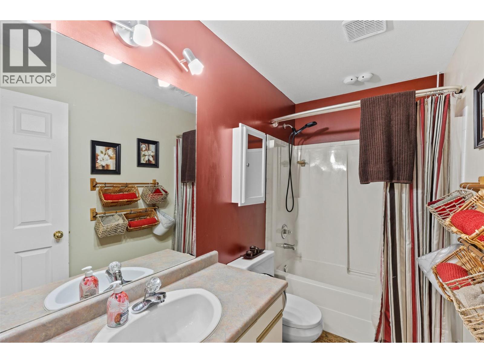 1295 12th Street Unit# 203, Kamloops