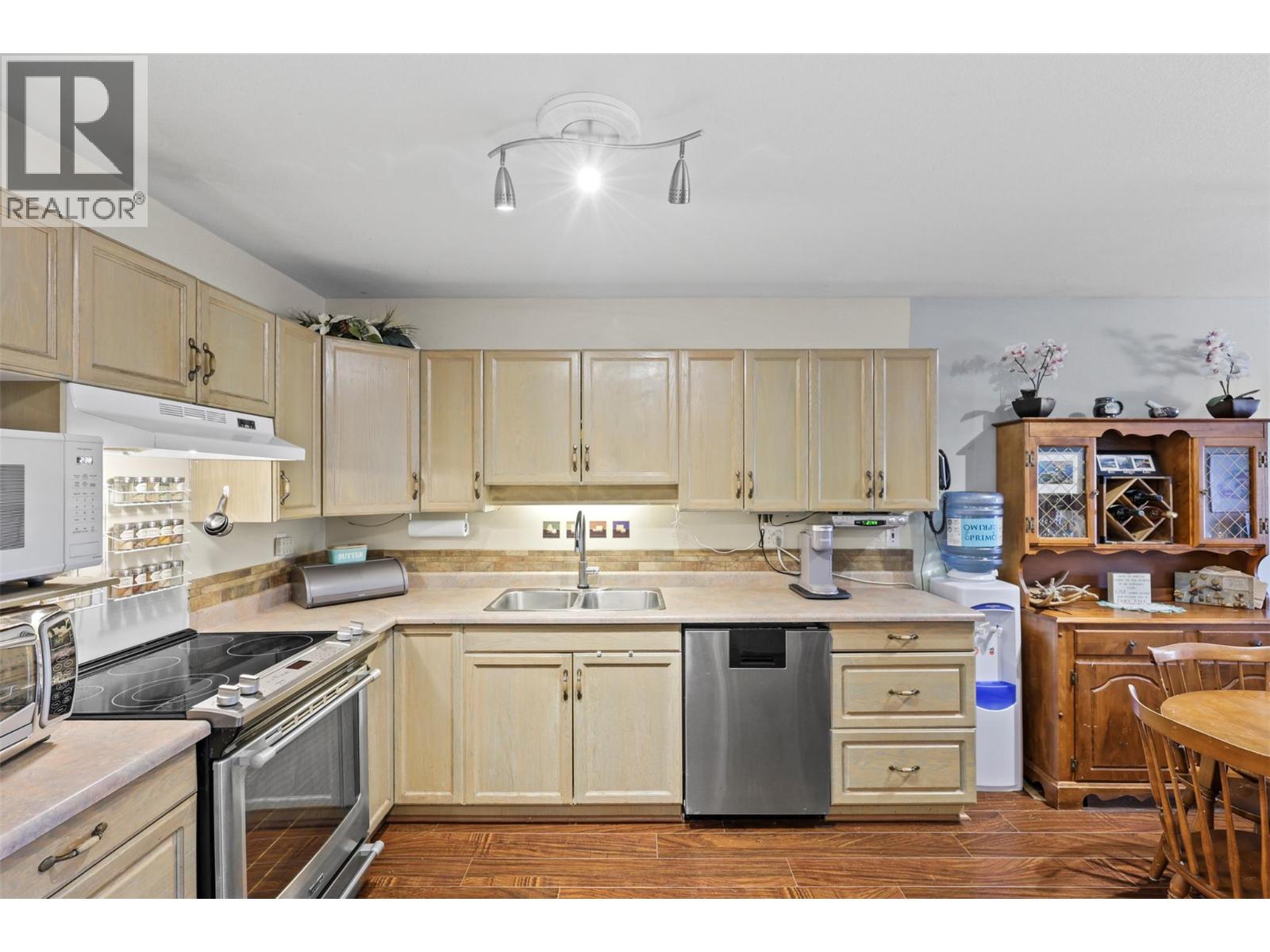 1295 12th Street Unit# 203, Kamloops