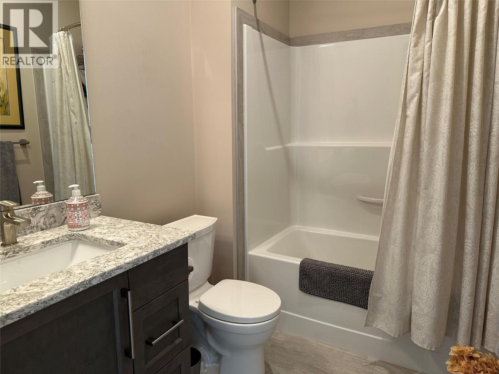 440 MERLOT Avenue - 9