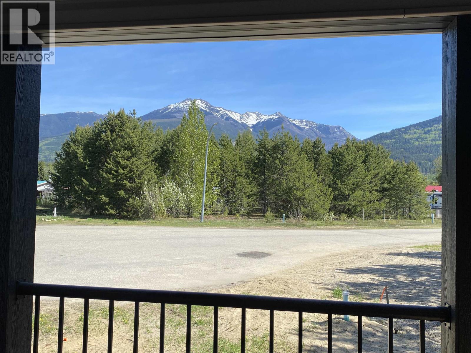 1471 8TH PLACE, Valemount