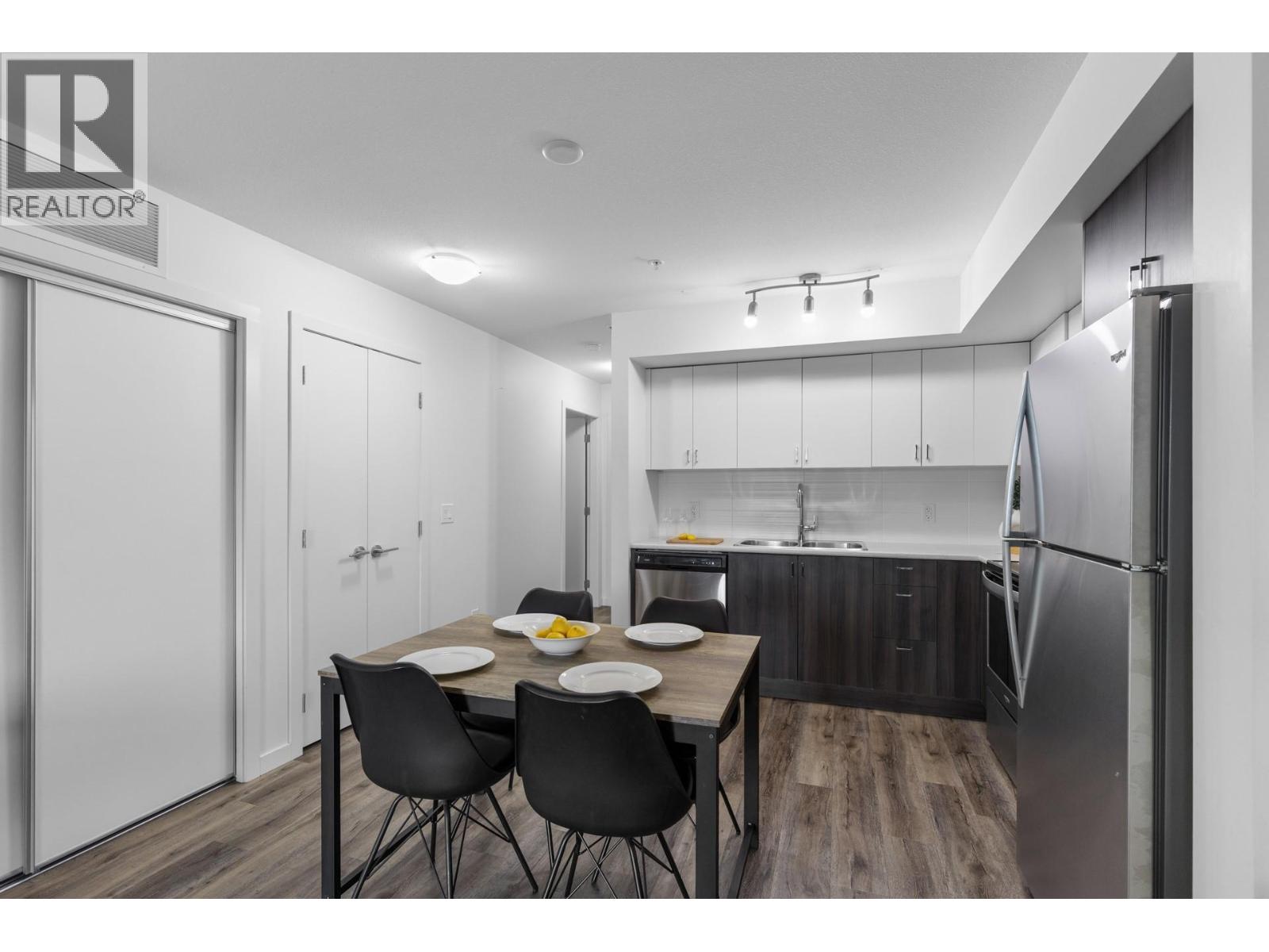 #203 725 Academy Way - 8