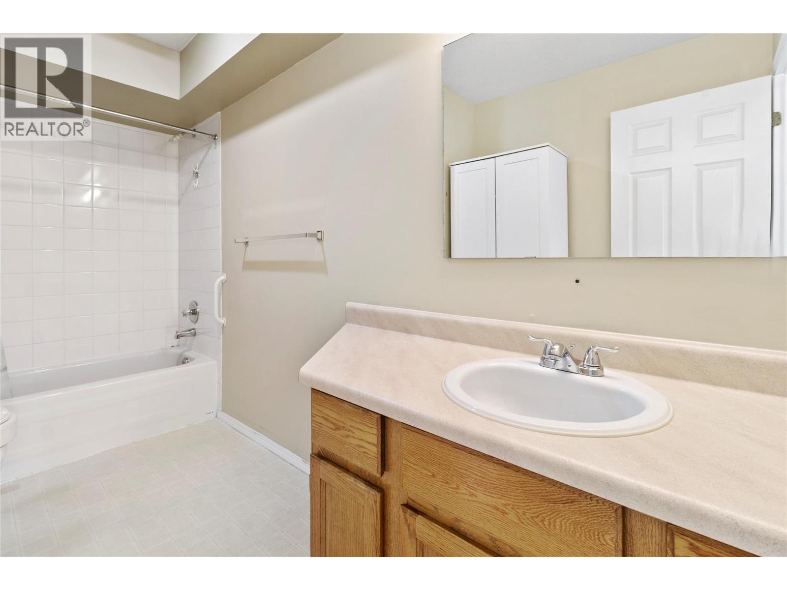 251 6 Street SE Unit# 308, Salmon Arm