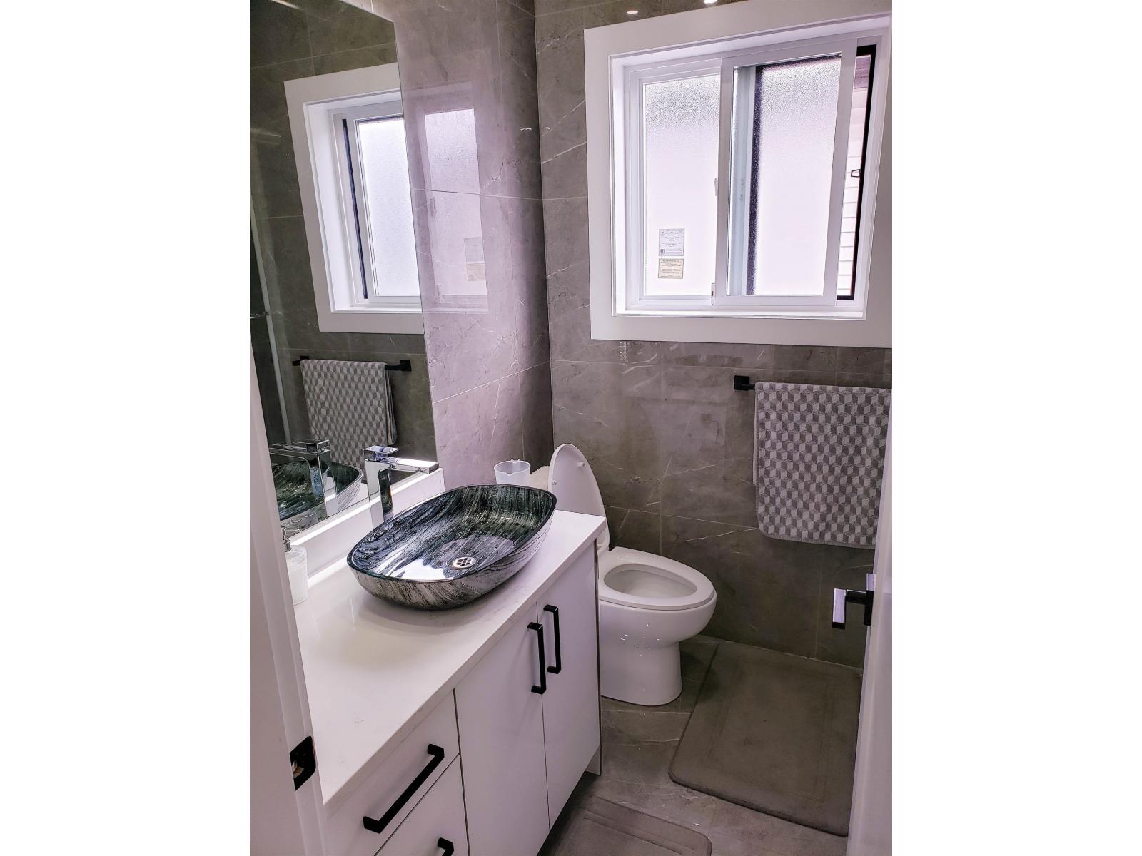 32663 CUNNINGHAM AVENUE, Mission