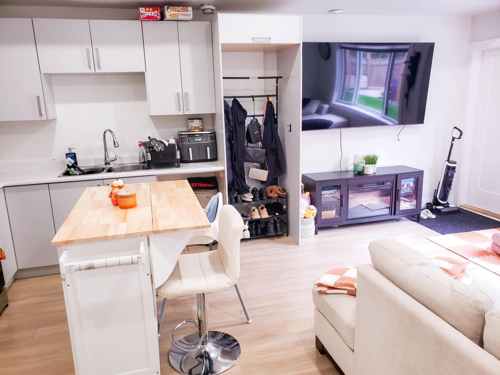 32663 CUNNINGHAM AVENUE, Mission