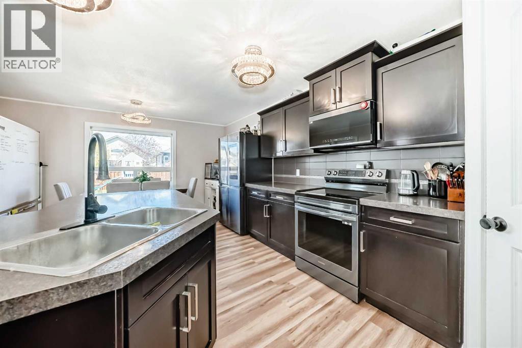 20 Bowman Circle, Sylvan Lake