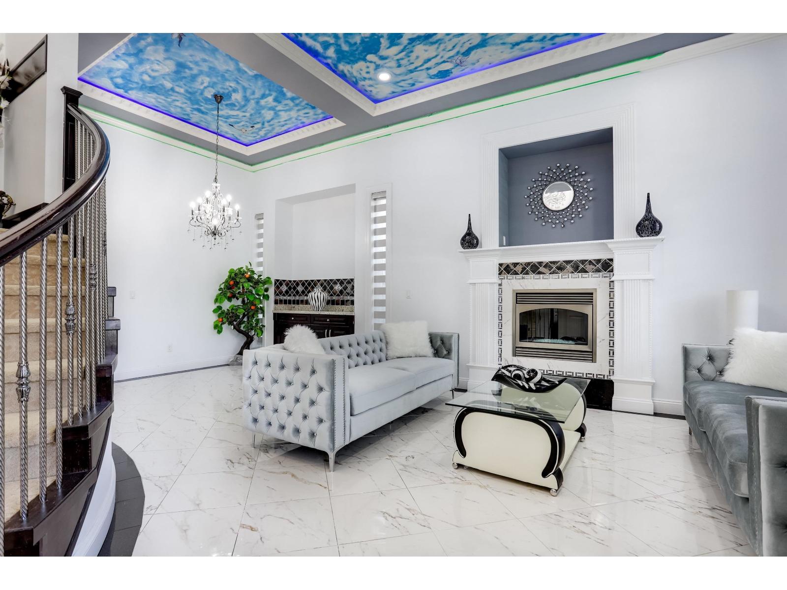 10289 139A Street - photo 2