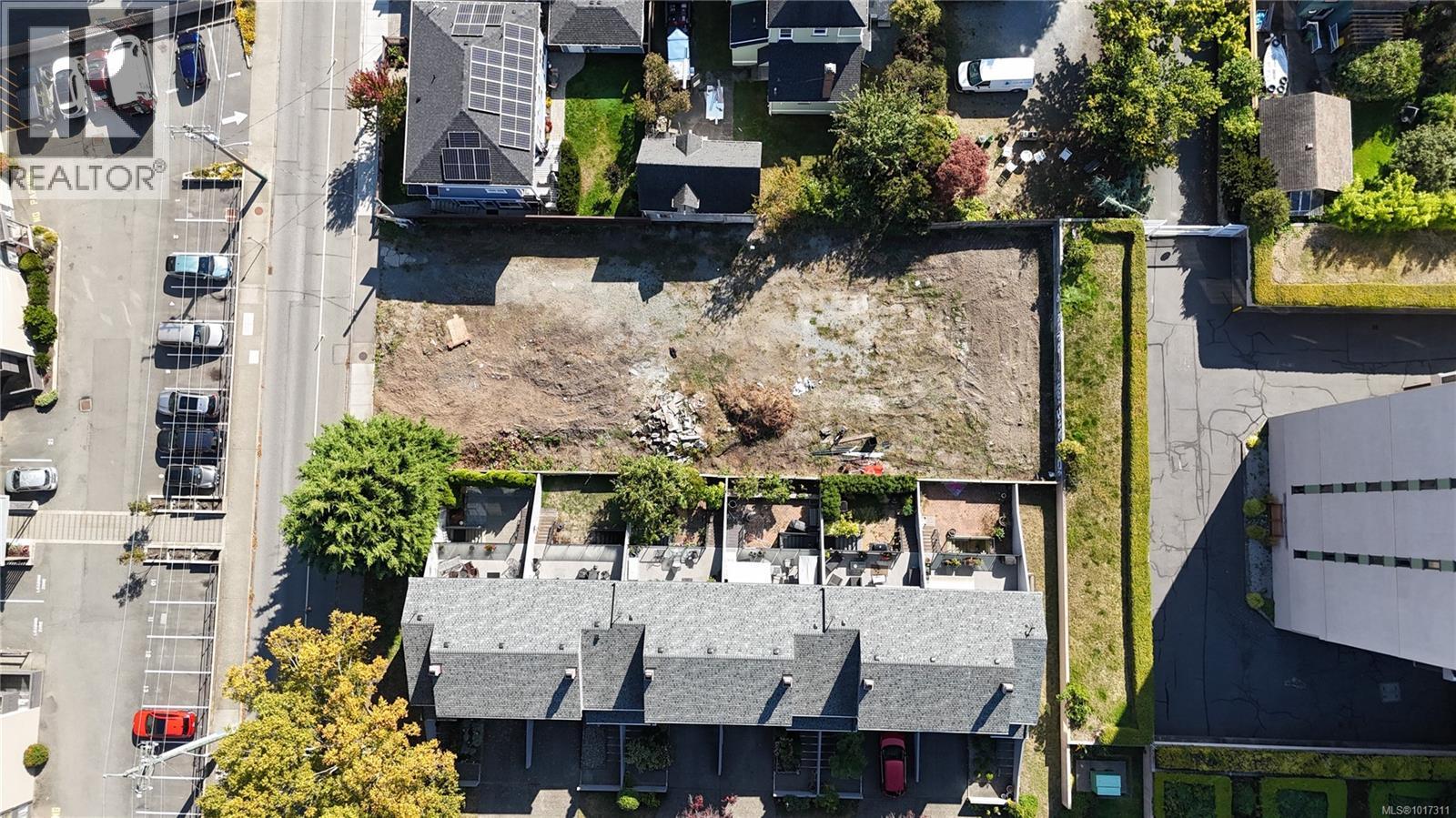  557 Simcoe Street, Victoria