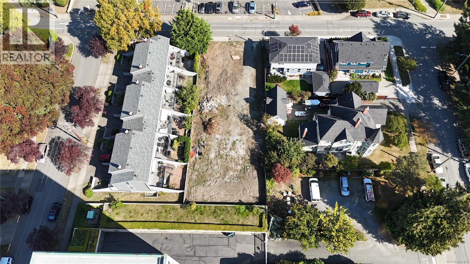 557 Simcoe Street, Victoria