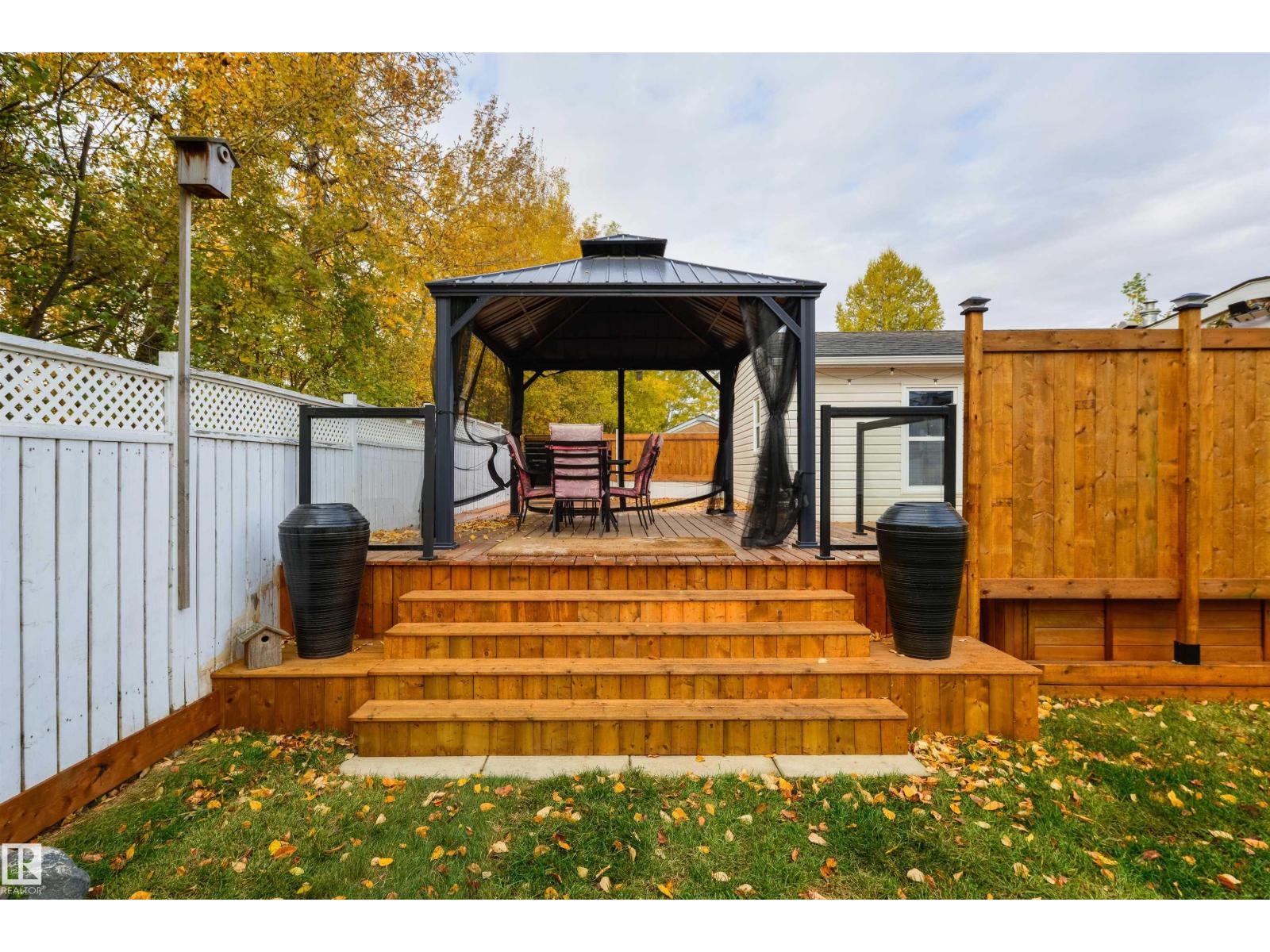 2809 Lakeside Cres NW NW, Edmonton