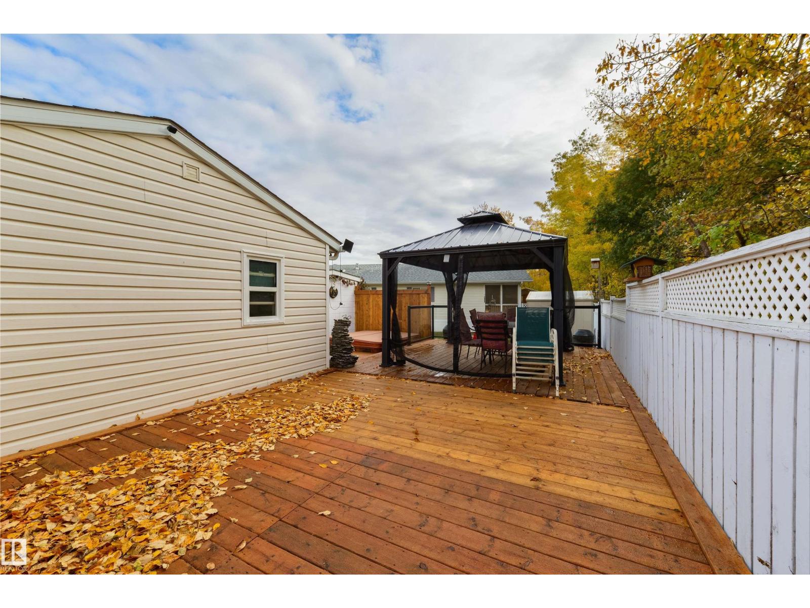 2809 Lakeside Cres NW NW, Edmonton