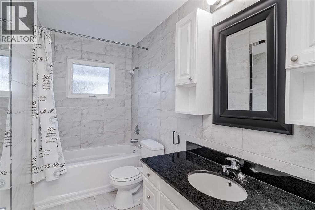Single Family House Bungalow for Sale in  Bermuda Drive NW Beddington Heights Calgary 