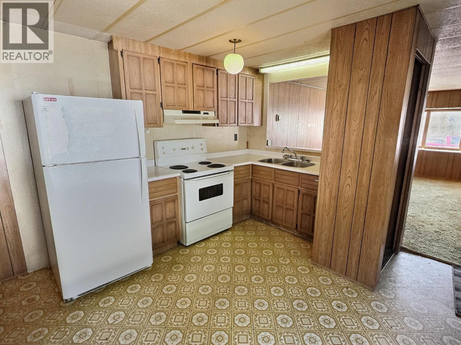 #12 851 READ ROAD - Image 3