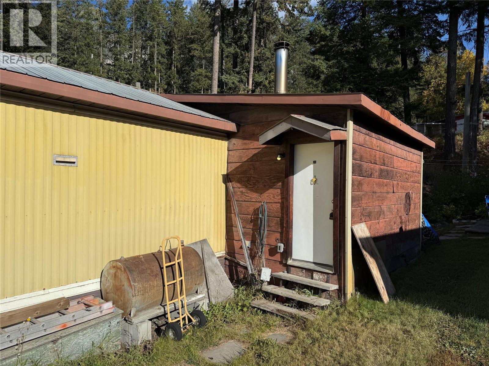 #12 851 READ ROAD - Image 2