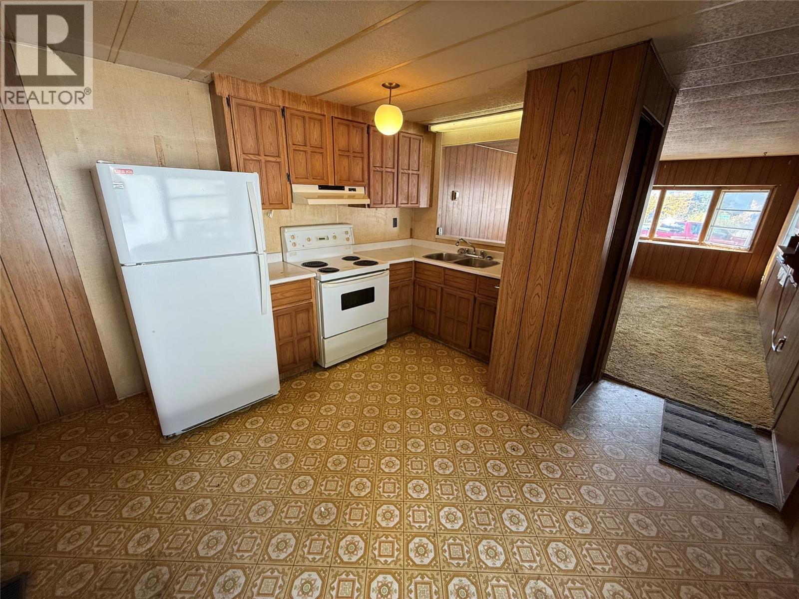 #12 851 READ ROAD - 8