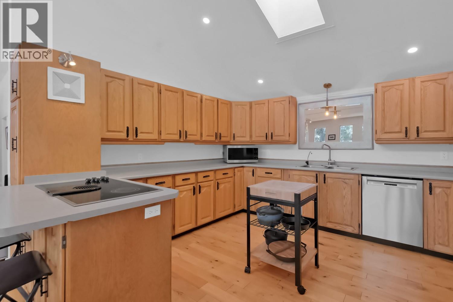  5290 Trepanier Bench Road, Peachland