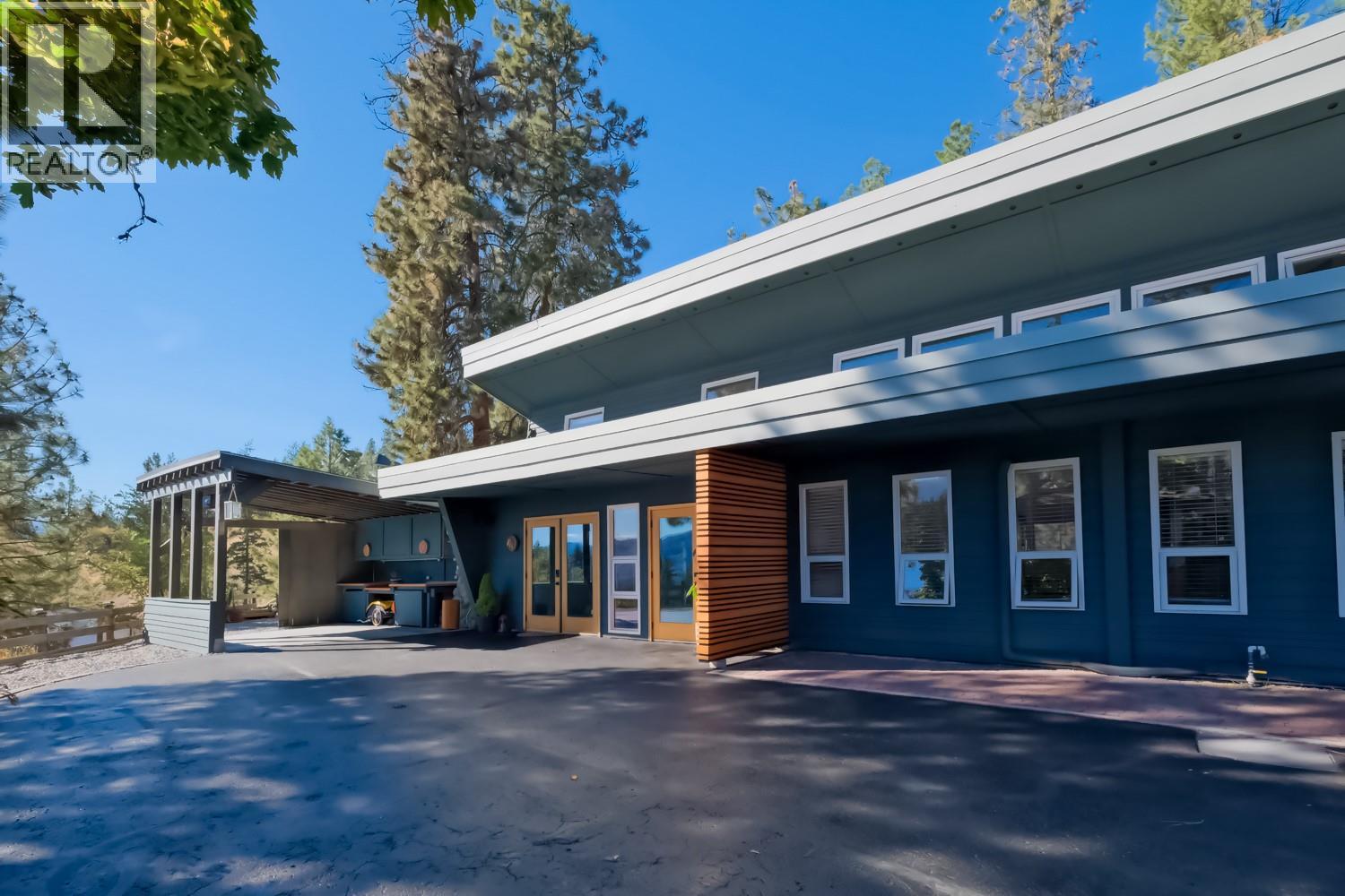  5290 Trepanier Bench Road, Peachland